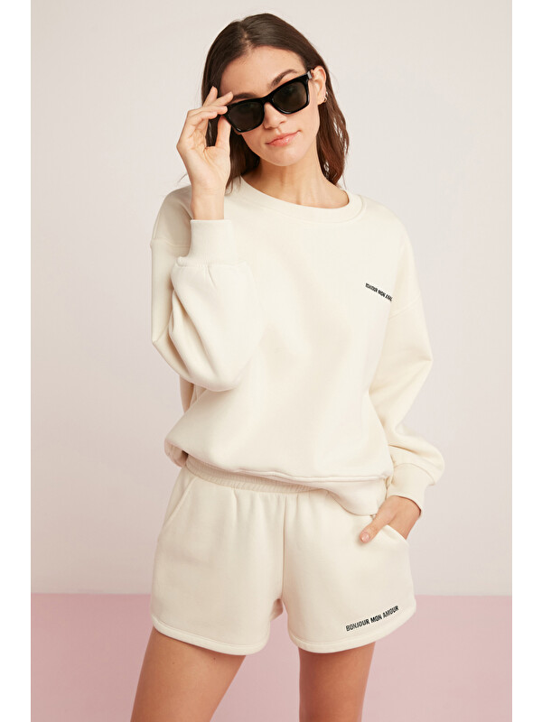 ETHIQUET SANDRA Kadın Pamuklu Içi Polarlı Yumuşacık Göğsü Baskılı Yuvarlak Yaka Comfort VANİLYA Sweatshirt