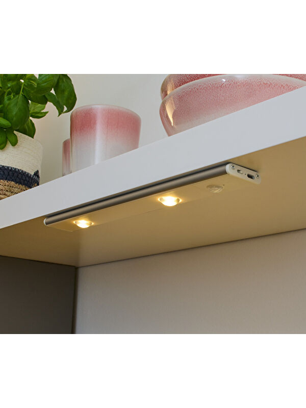 Tchibo Çok İşlevli Şarjlı LED Lamba