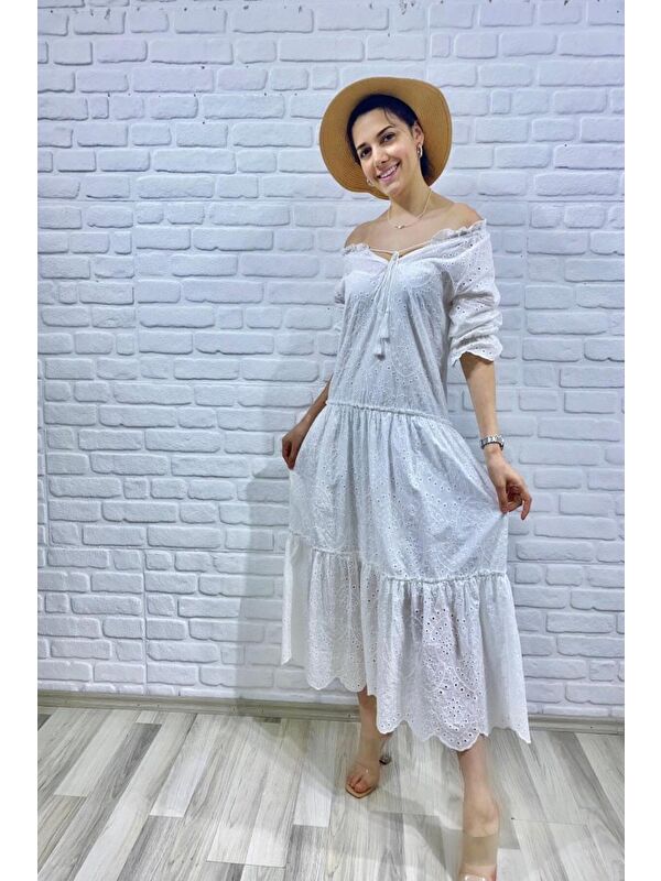 Jane's Beyaz Dantelli New Elbise