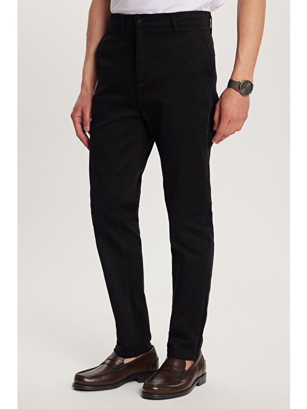 TUDORS Erkek Slim Fit Chino Esnek Yandan Cepli Önü Fermuarlı Pamuklu Dokulu Siyah Pantolon