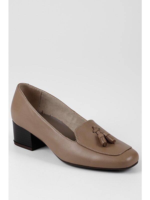 VİZON Hakiki Deri Küt Burun Kısa Kalın Topuklu Püsküllü Kadın Ayakkabı 13313 - Görsel 7