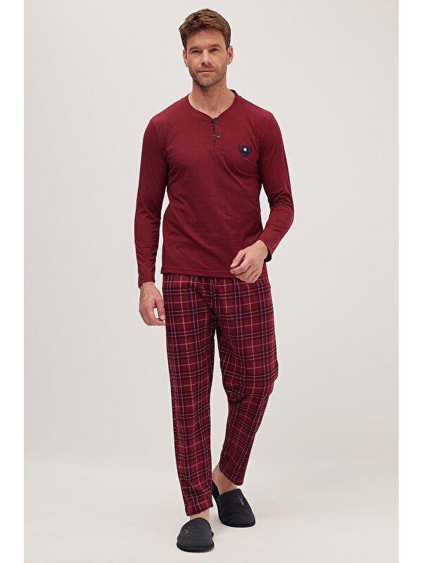 TUDORS Erkek Regular Fit Pamuklu Düğmeli Yaka Beli Lastikli Desenli Bordo Pijama Takımı