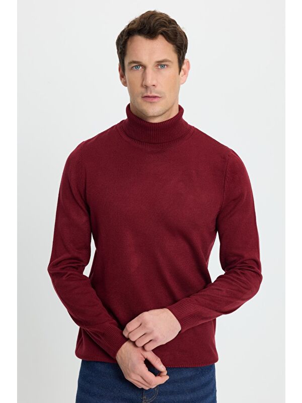 TUDORS Erkek Slim Fit Dar Kesim Yumuşak Dokulu Tüylenmeyen Bordo Tam Balıkçı Yaka Triko Kazak