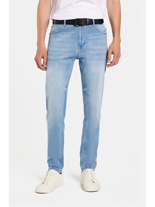 TUDORS Erkek Regular Fit Normal Kesim Denim Yıkamalı Düz Paça Açık Mavi Jean Pantolon