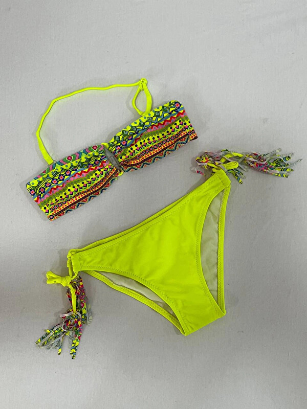 Hazelin Kız Çocuk Sarı Çok Renkli İp Detaylı Astarlı 4-12 Yaş Üçgen Bikini Takım HZL24S-LC1904