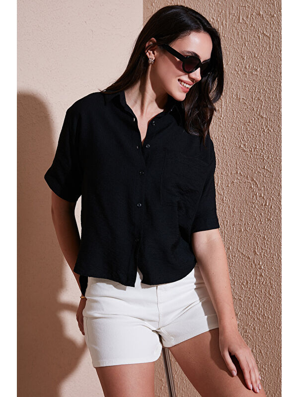 Lela Regular Fit Göğüs Cepli Kısa Kollu Kadın Gömlek 6779324