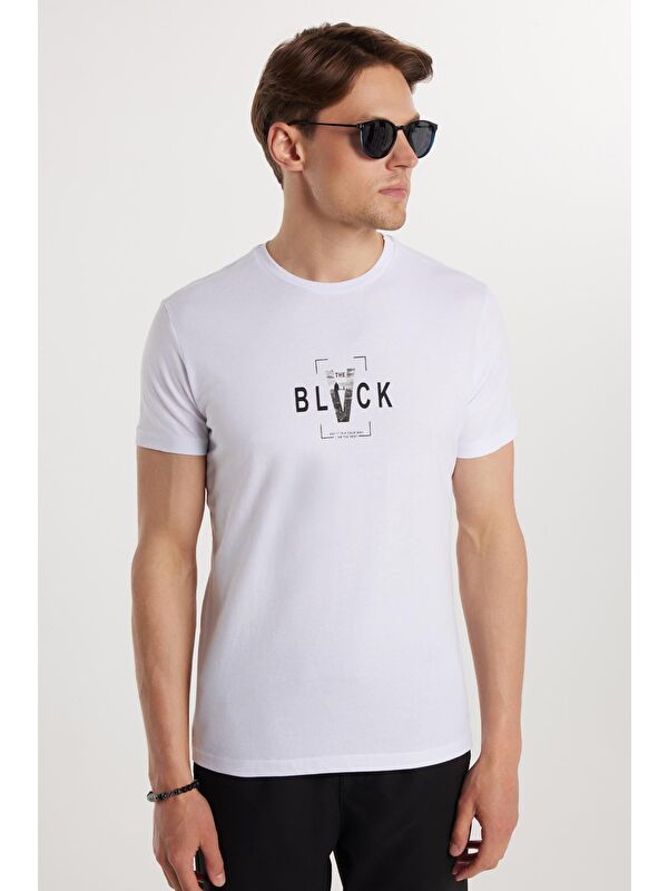 TUDORS Erkek Slim Fit Dar Kesim %100 Pamuk Yumuşak Dokulu Baskılı Beyaz Bisiklet Yaka Tişört