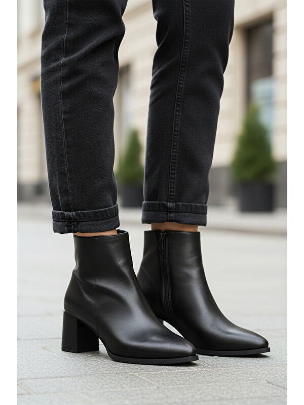 Siyah Cilt Fermuarlı Polarlı Kaymaz Kadın Topuklu Bot 343126 Z - Görsel 4