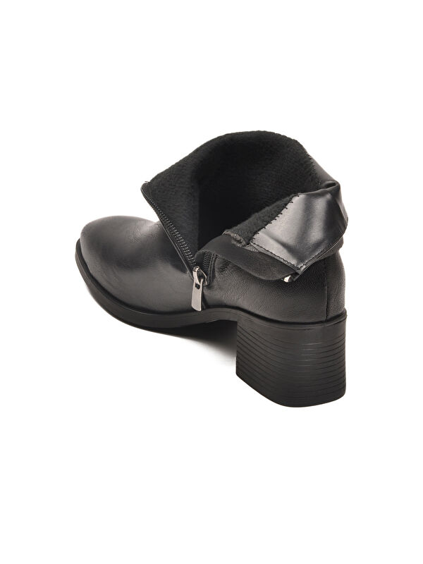 Siyah Cilt Fermuarlı Kaymaz Polarlı Kadın Topuklu Bot 417637 Z - Görsel 5