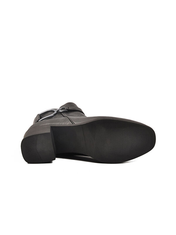 Siyah Cilt Fermuarlı Kaymaz Polarlı Kadın Topuklu Bot 417637 Z - Görsel 6