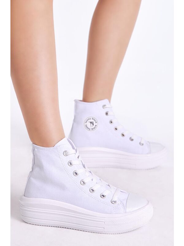 Kadın Beyaz Rahat Kalıp Kalın Tabanlı Uzun Spor Ayakkabı - Görsel 2