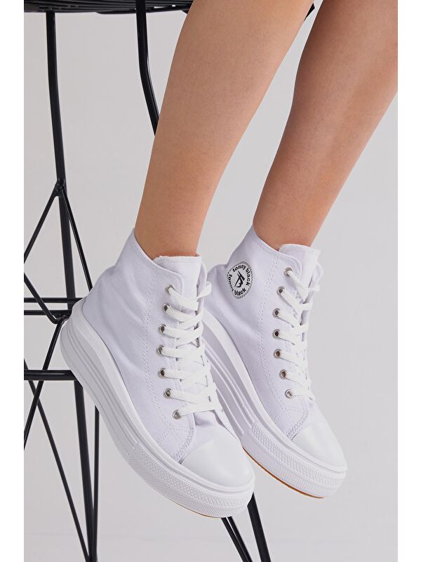 Kadın Beyaz Rahat Kalıp Kalın Tabanlı Uzun Spor Ayakkabı - Görsel 5