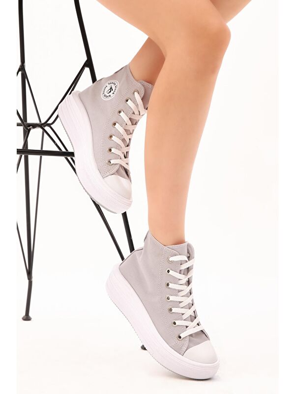 Kadın Gri Rahat Kalıp Kalın Tabanlı Uzun Spor Ayakkabı - Görsel 4