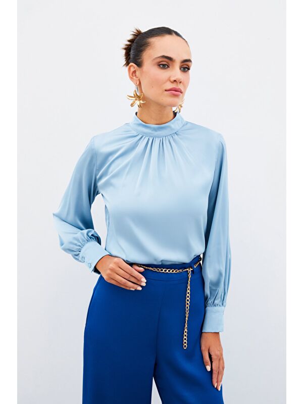 SATEEN Yaka Detaylı Saten Bluz - Bebe Mavi