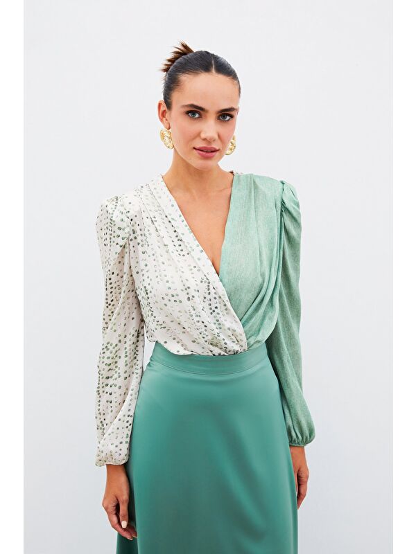 SATEEN Çift Desenli Kruvaze Bluz - Çağla Yeşili
