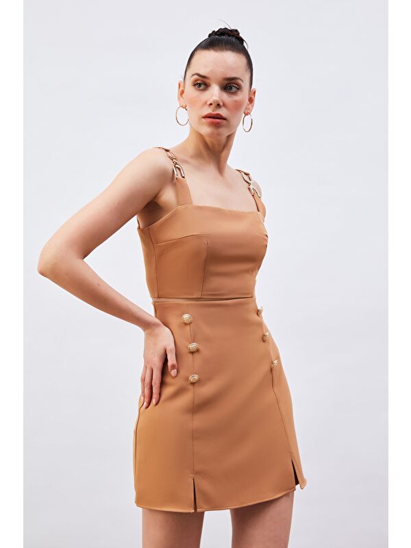 SATEEN Omuz Aksesuarlı Crop Bluz - Camel