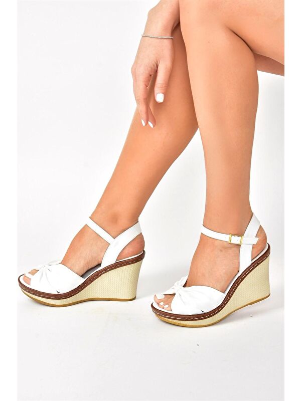 M674040409 Beyaz Dolgu Taban Kadın Ayakkabı - Görsel 4