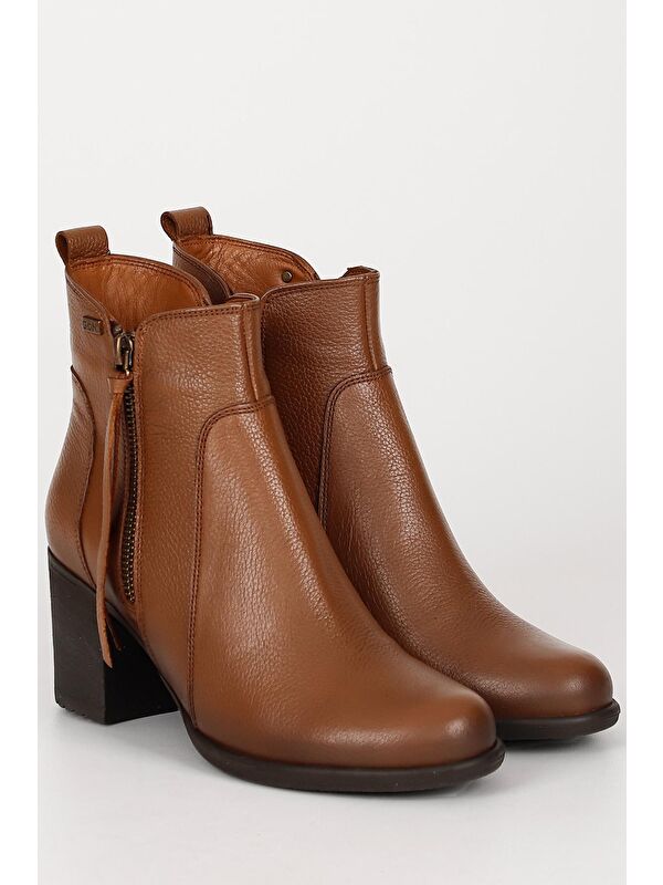 TABA Hakiki Deri Yuvarlak Burun Topuklu Kauçuk Taban Fermuarlı Püsküllü Kadın Günlük Bot 10406 - Görsel 3