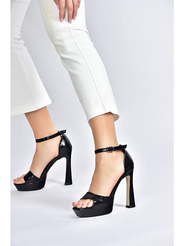 Siyah Rugan Topuklu Kadın Ayakkabı K404580108 - Görsel 3