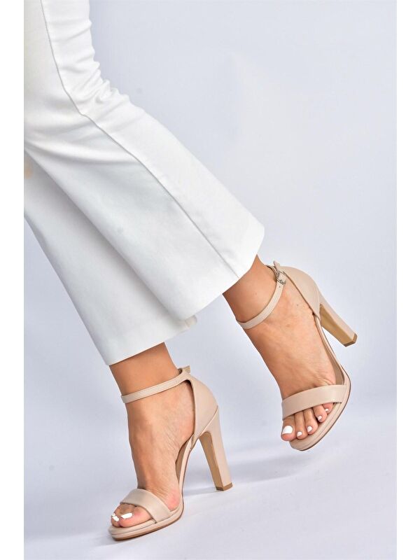 Ten Tek Bantlı Kalın Topuklu Kadın Ayakkabı M348072309 - Görsel 2