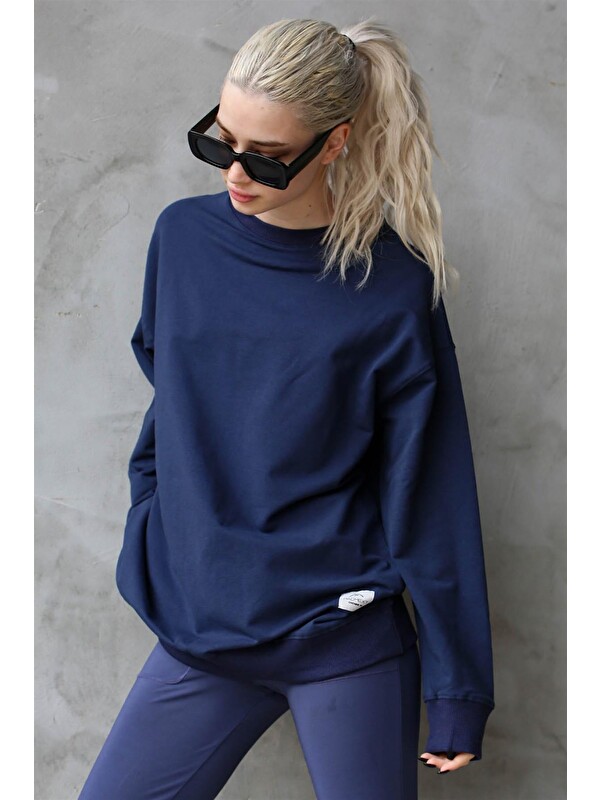 Madmext Lacivert Basic Oversize Kadın Sweatshirt Mg1686