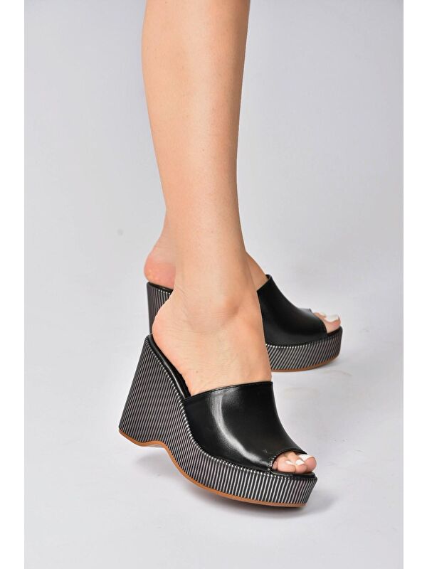 K250101509 Siyah Kadın Terlik - Görsel 5