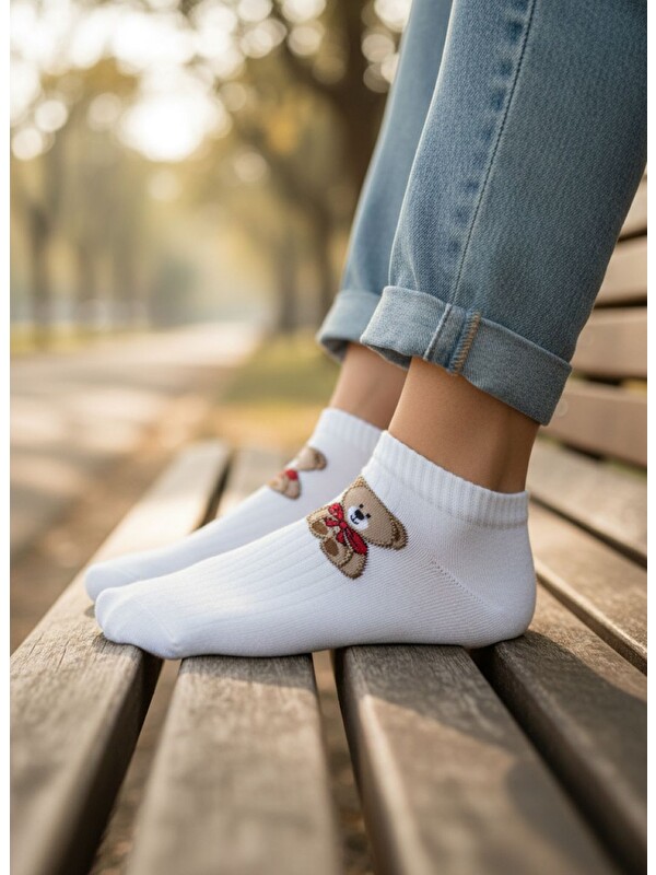 Oglo Kadın 12’li Premium Ayıcıklı Sneakers Çorap – Taş İşlemeli – Karışık Asorti (12 Çift)