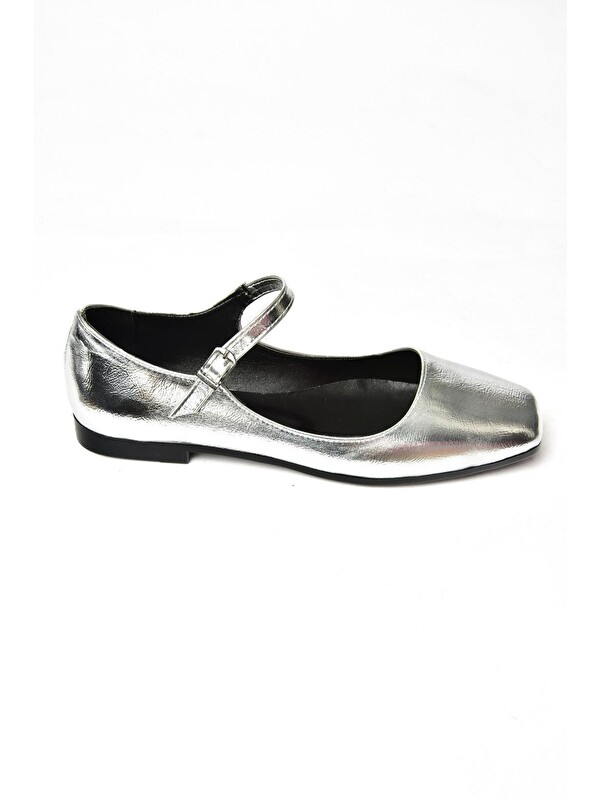 Fox Shoes S7262525 Gümüş Kadın Babet