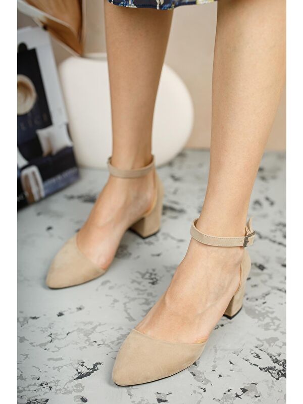 W708 Kadın Klasik Günlük Tarz Şık ve Rahat Topuklu Ayakkabı - Görsel 5