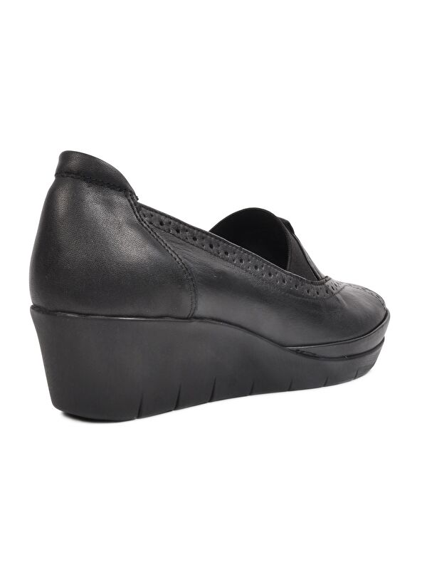 888 Siyah Kadın Hakiki Deri Günlük Ayakkabı - Görsel 4