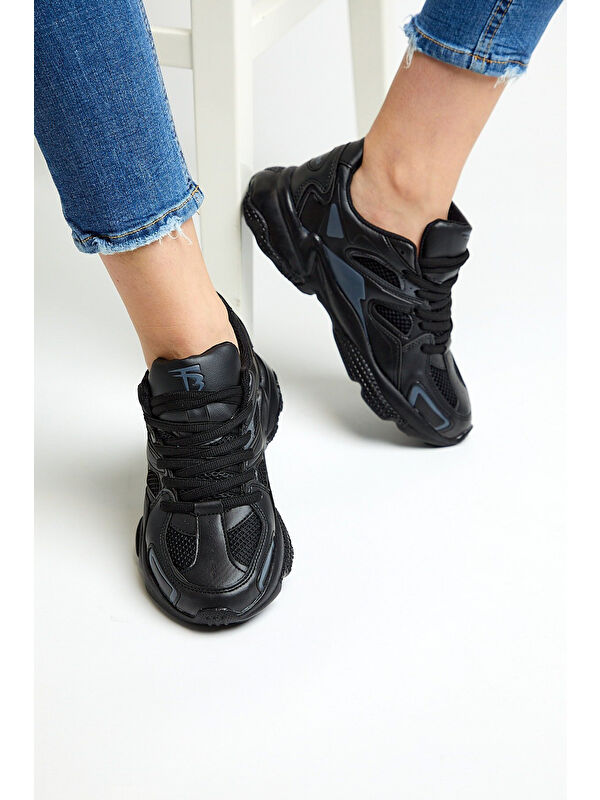 Unisex Siyah Rahat Kalıp Yüksek Taban Bağcıklı Spor Ayakkabı - Görsel 5