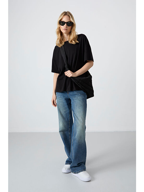 Tommylife Siyah Penye Modal Yumuşak Tuşeli Oversize Fit Basic Kadın Tişört- 97285