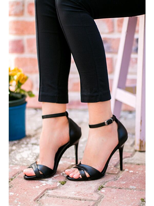 Siyah Kadın Topuklu Ayakkabı B922113709 - Görsel 2