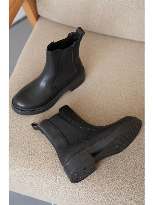Daxtors D0742 Soğuk Geçirmez Kışlık Kadın Bot & Bootie