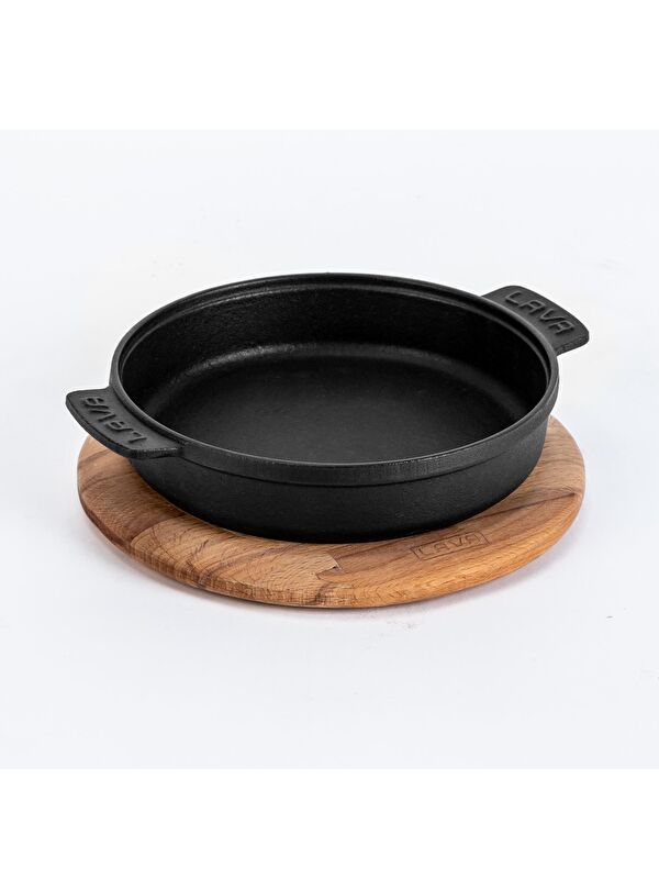 LAVA Yuvarlak Güveç Kabı Döküm Demir Yekpare Çift Kulplu Kayın Servis Ahşabı Çap(Ø)17cm.