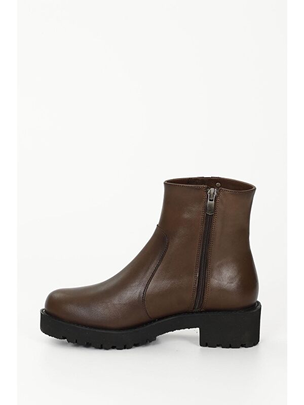 KAHVERENGİ Hakiki Deri Yuvarlak Burun Topuklu Kauçuk Taban Fermuarlı Kadın Günlük Bot 52421 - Görsel 7