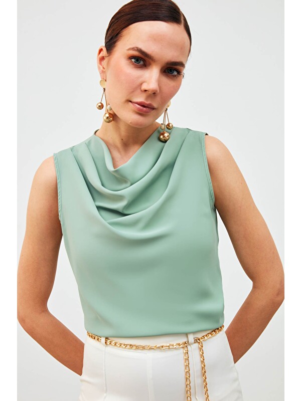 SATEEN Degaje Yaka Kolsuz Bluz - Çağla Yeşili