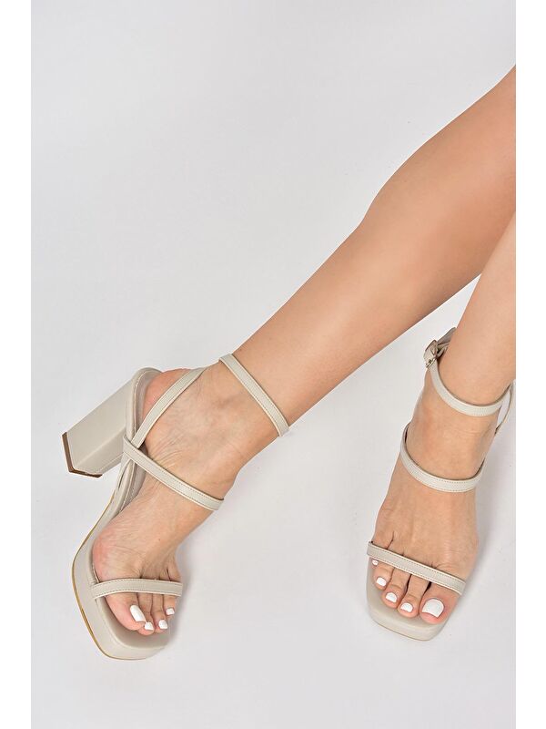 Bej Kalın Topuklu Günlük Kadın Ayakkabı M282462709 - Görsel 4