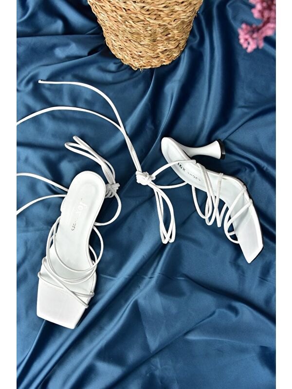 Beyaz Bilekten Bağlamalı Topuklu Kadın Ayakkabı M369543409 - Görsel 6