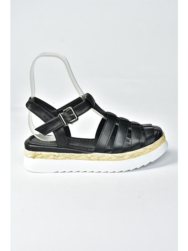 Siyah Kalın Tabanlı Kafes Model Kadın Sandalet M996140409 - Görsel 6