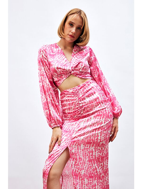 SATEEN Düğüm Detaylı Desenli Bluz - Pembe