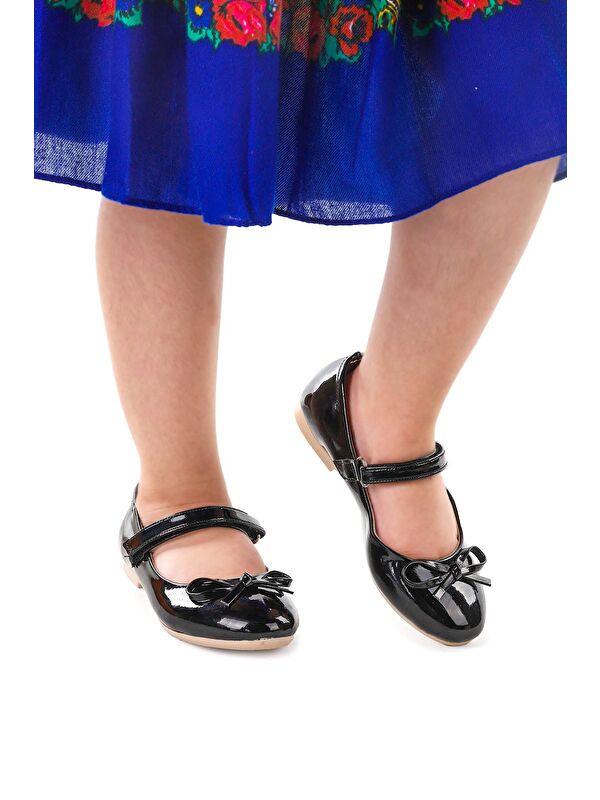 Barbe Rugan Fiyonklu Cırtlı Kız Çocuk Babet Ayakkabı - Görsel 3