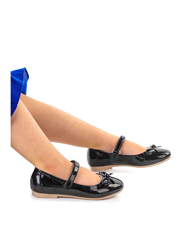 Barbe Rugan Fiyonklu Cırtlı Kız Çocuk Babet Ayakkabı - Görsel 4