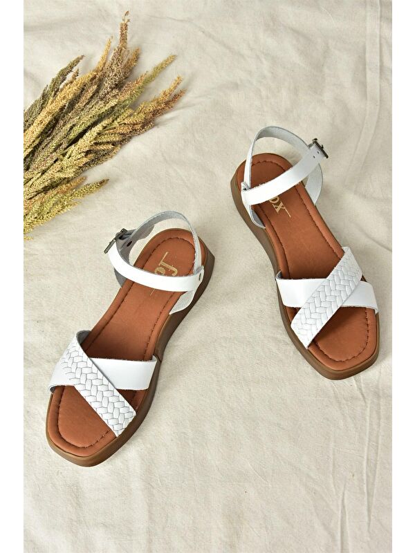 Beyaz Hakiki Deri Çapraz Bantlı Günlük Kadın Sandalet M291031503 - Görsel 6