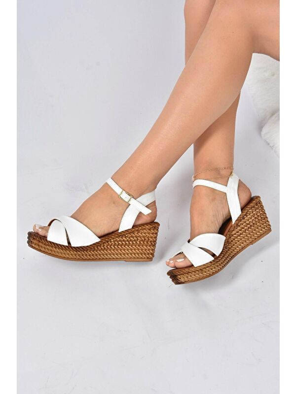 K674192109 Beyaz Dolgu Taban Kadın Ayakkabı - Görsel 3