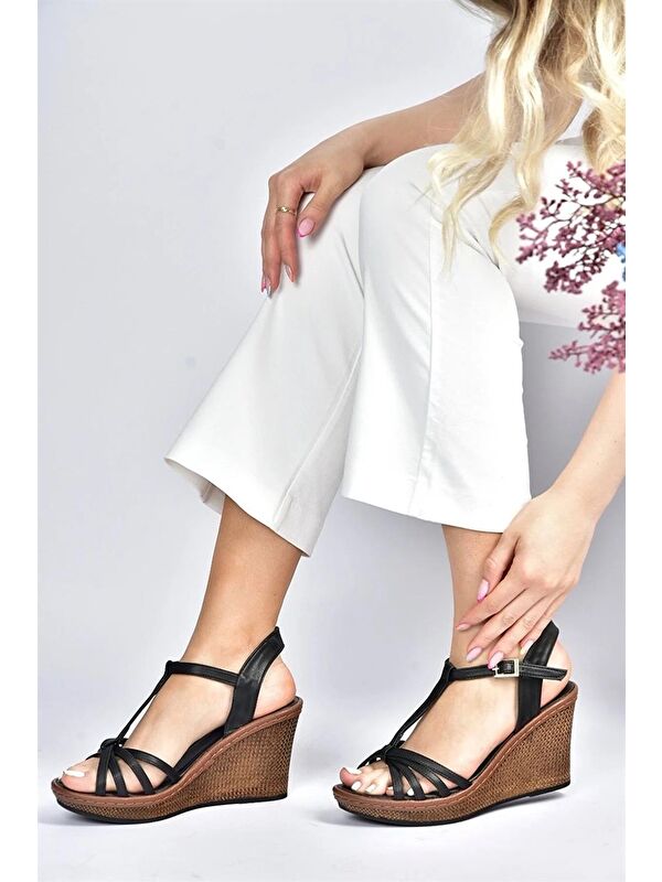 K674041109 Siyah Dolgu Taban Kadın Ayakkabı - Görsel 4