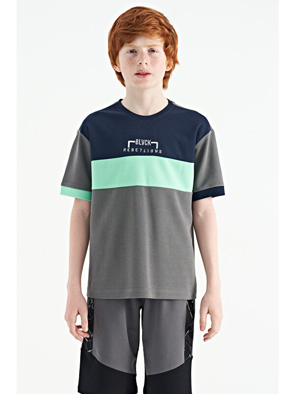 Tommylife Koyu Gri Renk Geçişli Nakışlı Oversize Erkek Çocuk Tişört - 11159