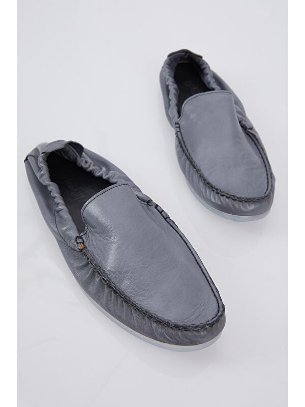Erkek Gri Arkası Lastikli Rahat Kalıp Hakiki Deri Loafer - Görsel 4