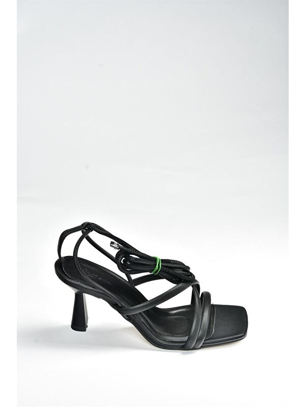 Siyah Bilek Bağlamalı Kadın Topuklu Ayakkabı K404070209 - Görsel 6