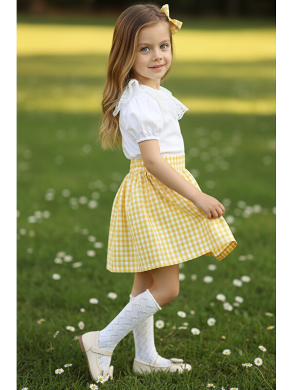 Parla Kids Kız Çocuk Daisy Dantel Detaylı Bluz ve Etek Takım 23 Nisan Gösteri Kıyafeti